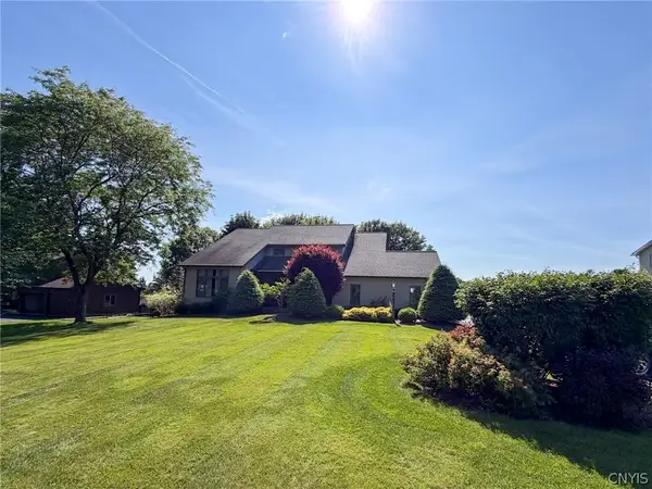 6125 Oakridge Road, Auburn, NY 13021