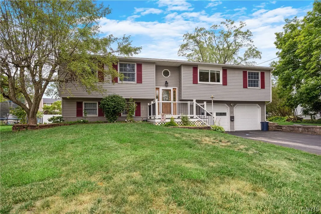17 Lowell Road, Liverpool, NY 13090 - #1