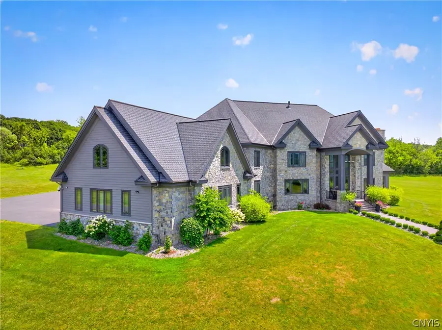 9521 Mallory Road, New Hartford, NY 13413 - #2