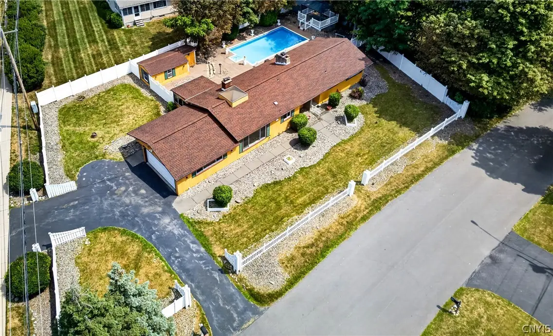 101 Andrews Road, Syracuse, NY 13214 - #1