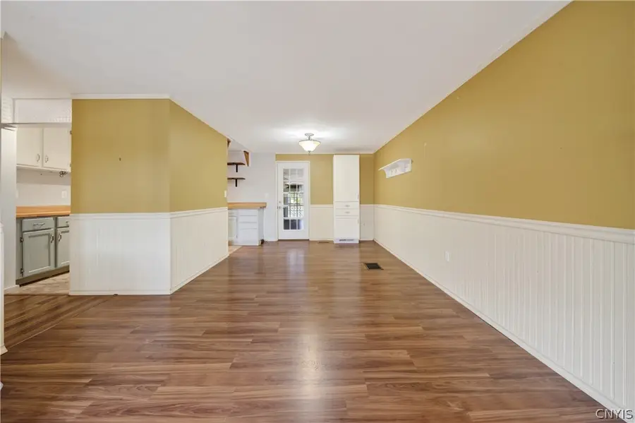8180 Capricorn Drive, Liverpool, NY 13090 - #3