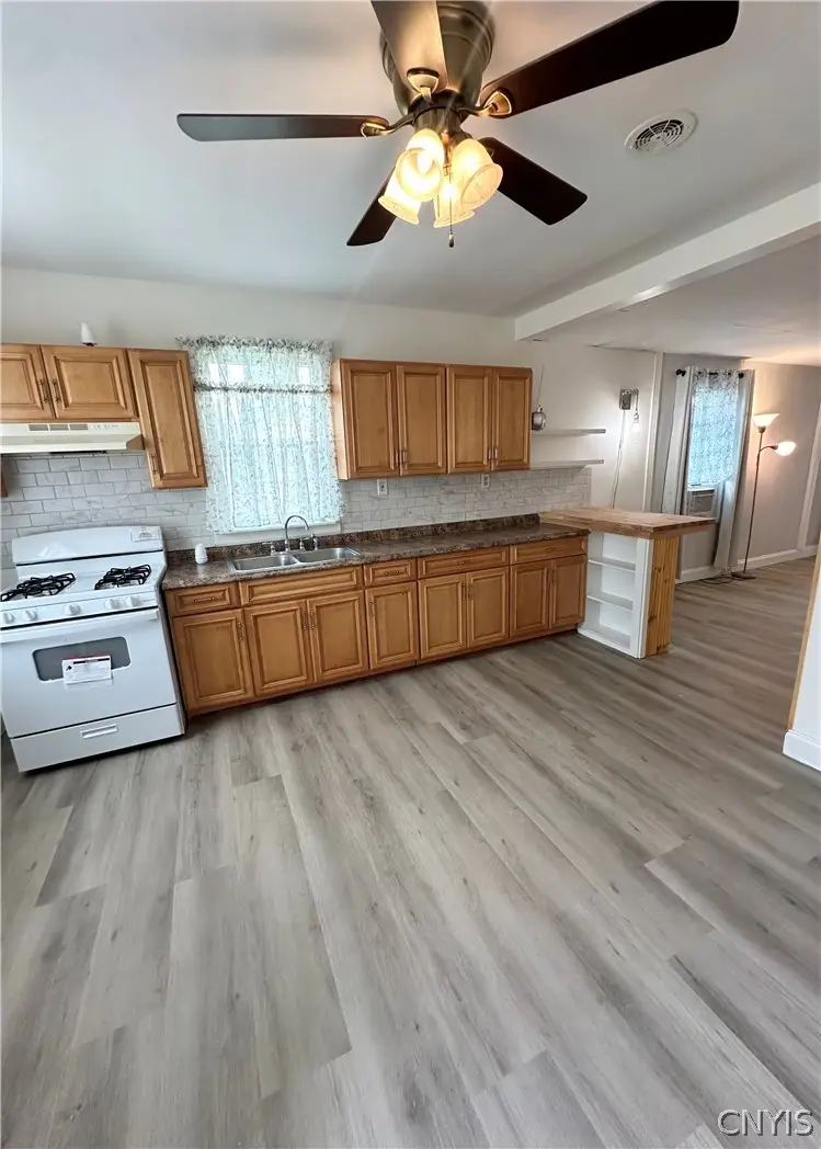 150 Cayuga Avenue, Chittenango, NY 13037 - #2