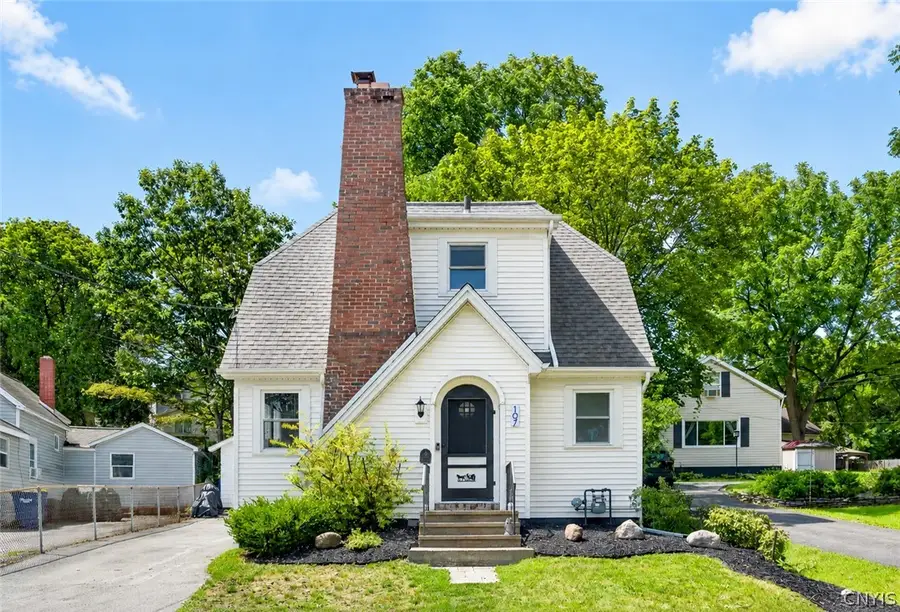 107 Carlton Avenue, Syracuse, NY 13219 - #2