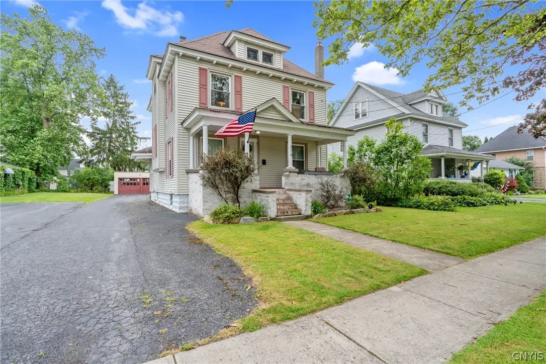 214 S Seward Avenue, Auburn, NY 13021 - #1
