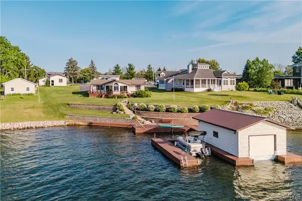 42945 Seaway Avenue, Alexandria Bay, NY 13607