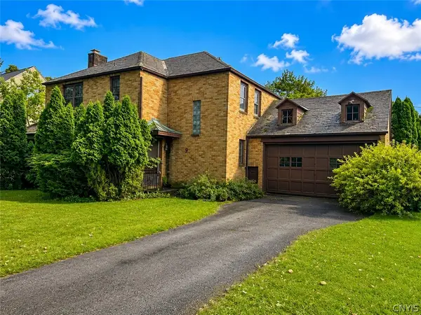 9 Eastern Parkway, Auburn, NY 13021