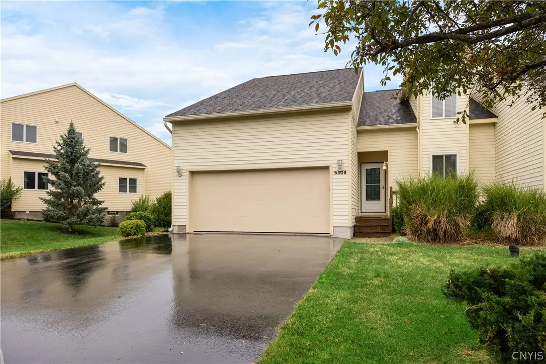 5309 Bunker Hill, Syracuse, NY 13207 - #1