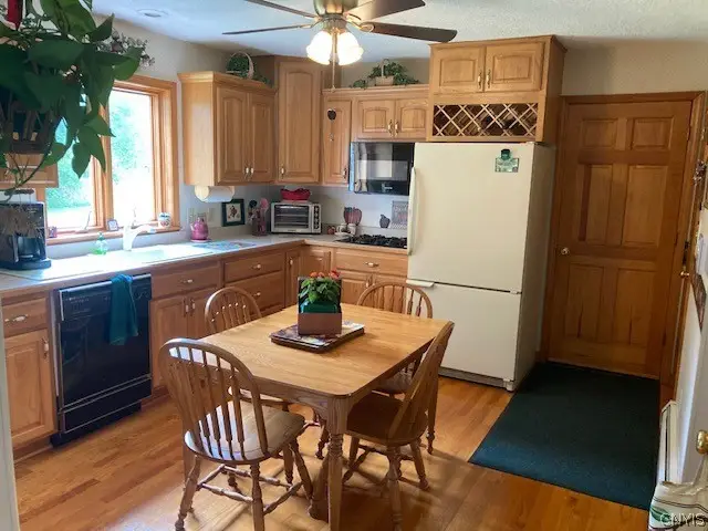 7 Bonnie Avenue, New Hartford, NY 13413 - #3