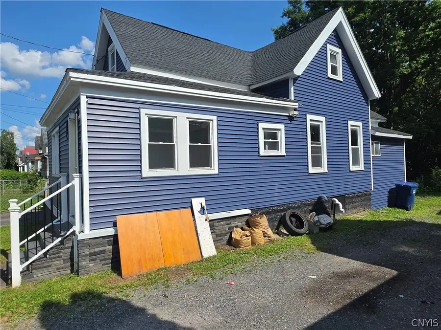 449 W Ostrander Avenue, Syracuse, NY 13205 - #2