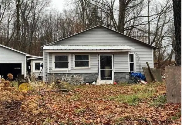 66 Scotts Bridge Road, Oswegatchie, NY 13670