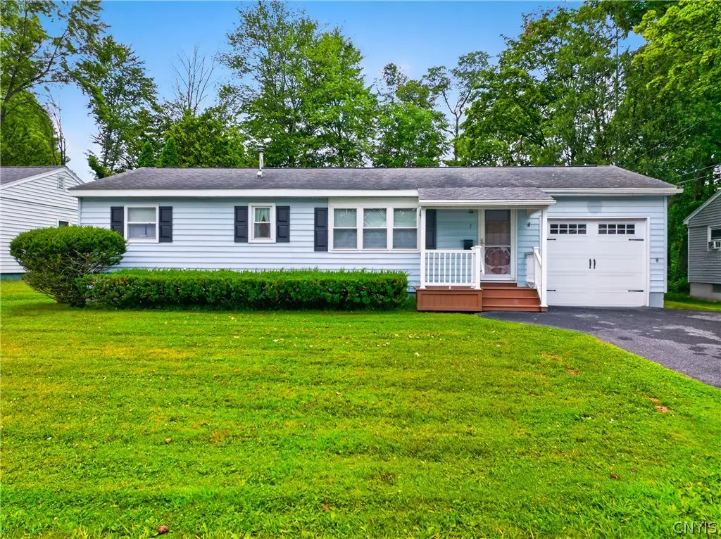 7 Perimeter Road, Whitesboro, NY 13492 - #1