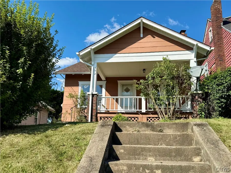 392 Mildred Avenue, Syracuse, NY 13206 - #2