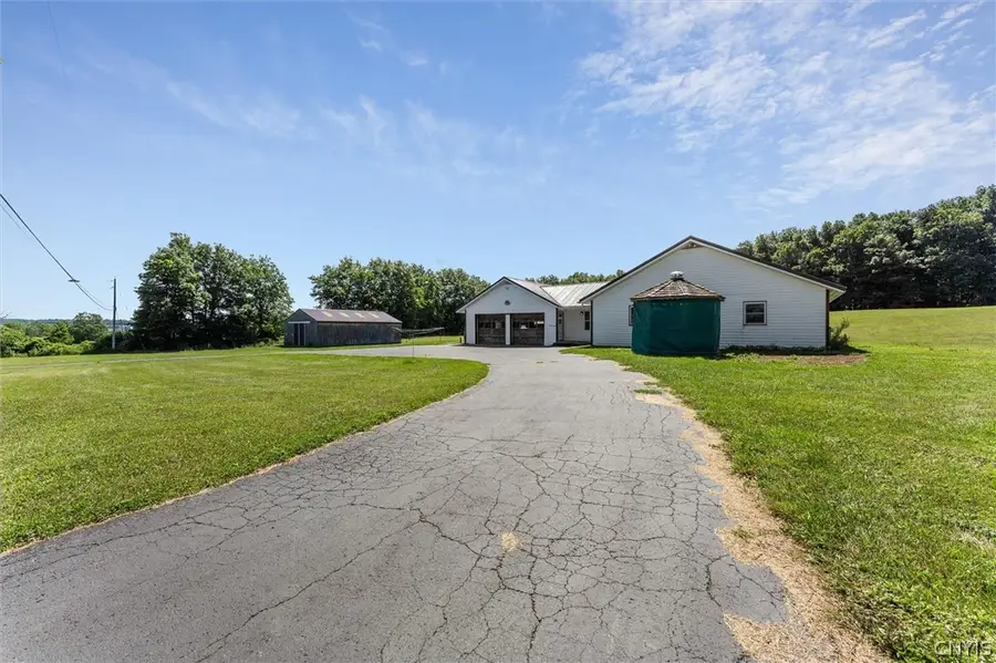 4616 Whitman Road, Canastota, NY 13032 - #2