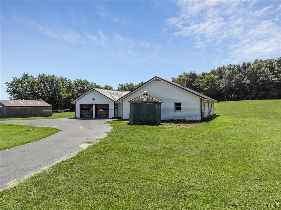 4616 Whitman Road, Canastota, NY 13032 - #3