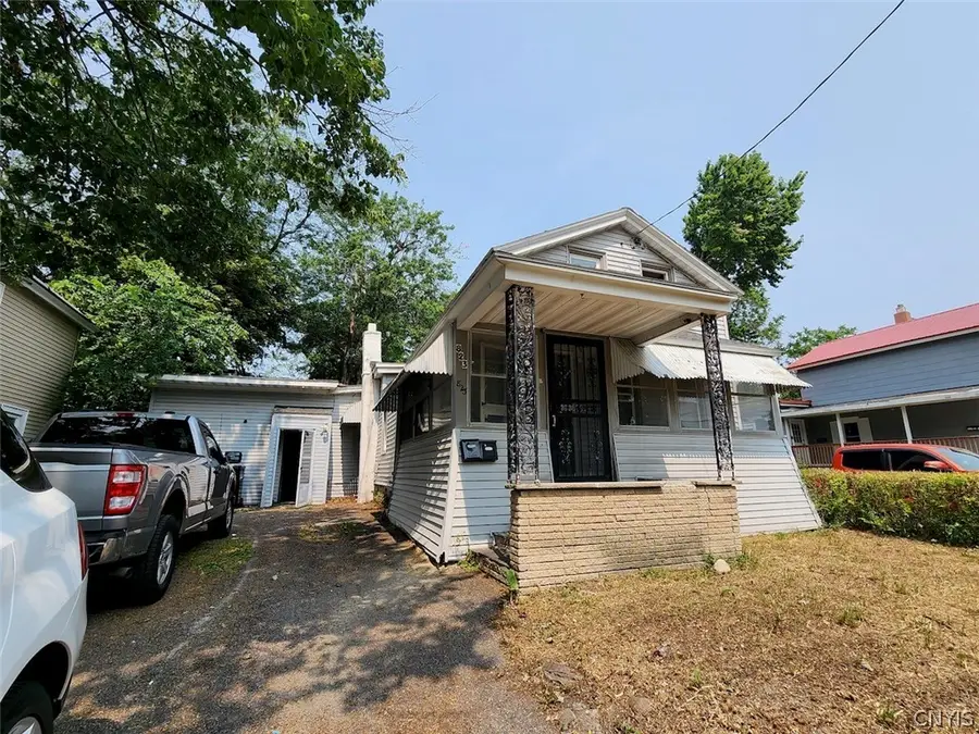 823 Lemoyne Avenue #2, Syracuse, NY 13208 - #3