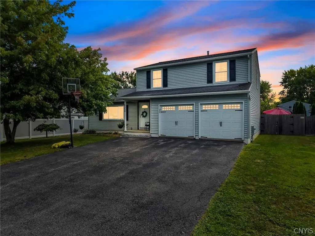 4059 Sweet Gum Lane, Liverpool, NY 13090 - #1