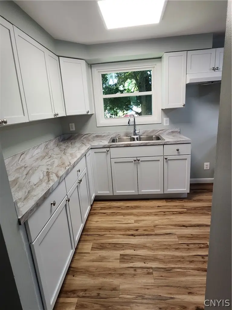 317 E Glen Avenue, Syracuse, NY 13205 - #3