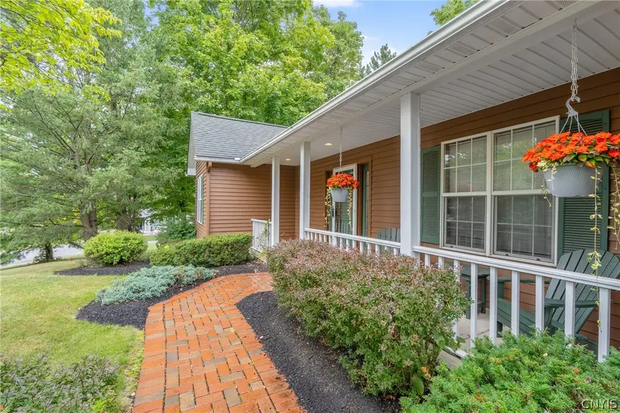 4721 Rushmore Drive, Syracuse, NY 13215 - #2