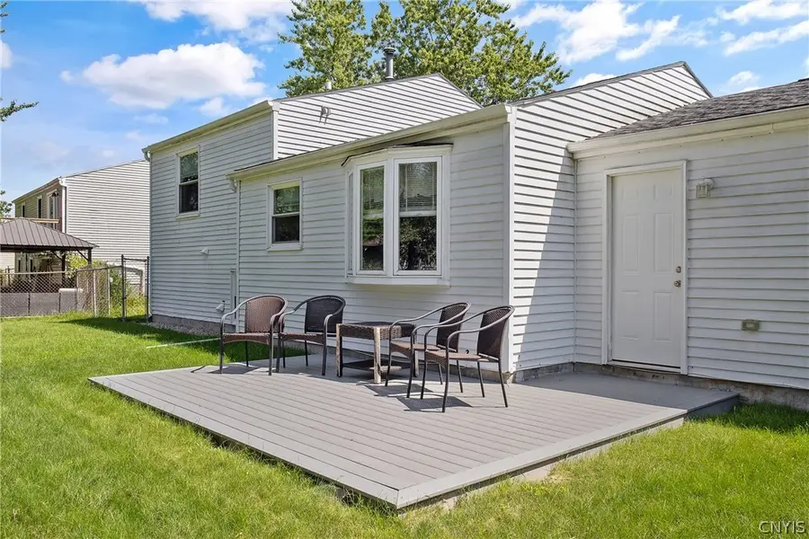 8307 Spicebush, Liverpool, NY 13090 - #2