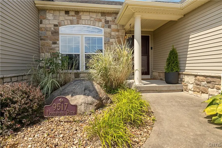 9517 Longford Path, Brewerton, NY 13029 - #3