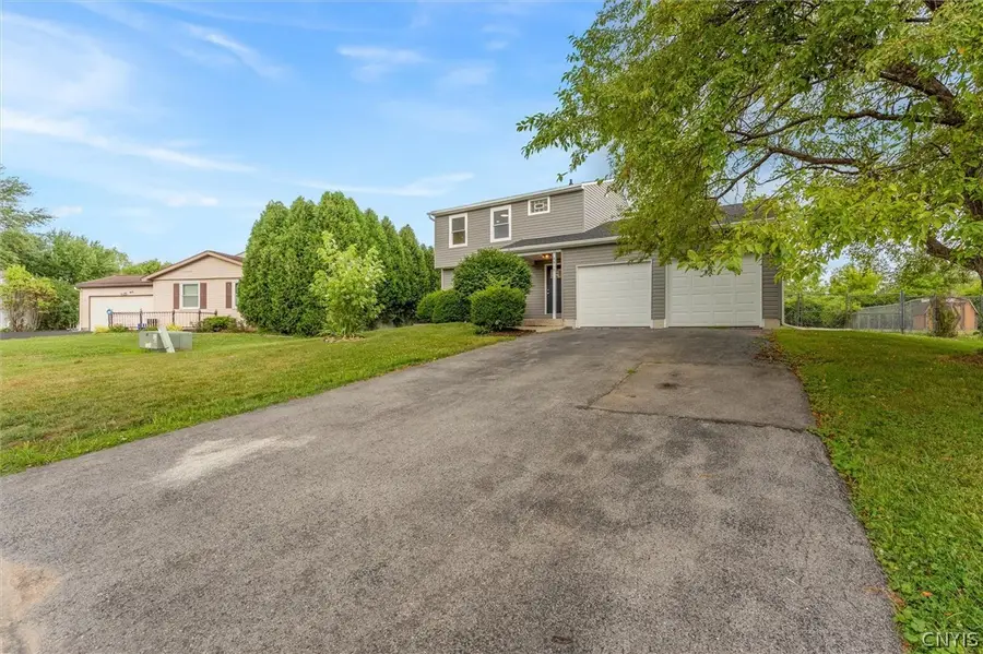 8415 Lace Bark Lane, Liverpool, NY 13090 - #3