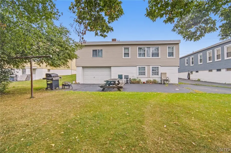 137 Old Liverpool Road, Liverpool, NY 13088 - #3