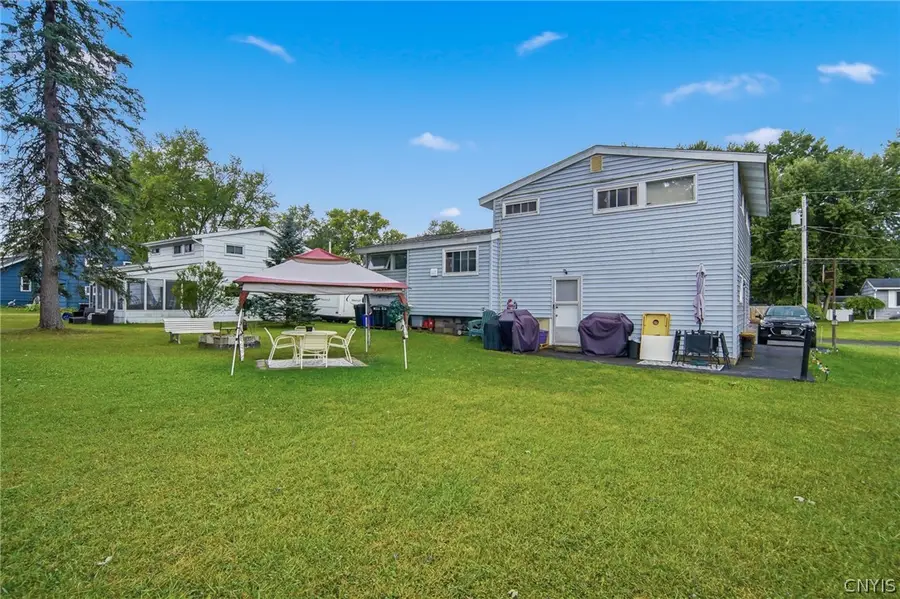 16 Huckleberry Lane, Liverpool, NY 13090 - #2