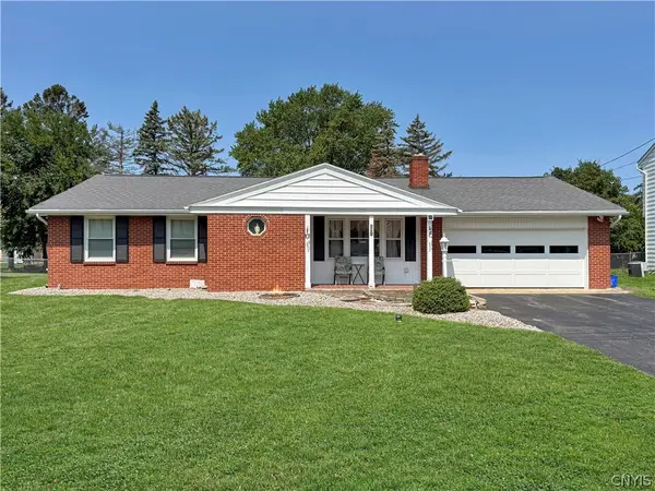 119 Longwood Drive, East Syracuse, NY 13057