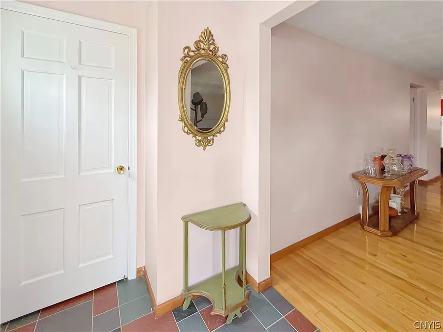 119 Longwood Drive, East Syracuse, NY 13057 - #2