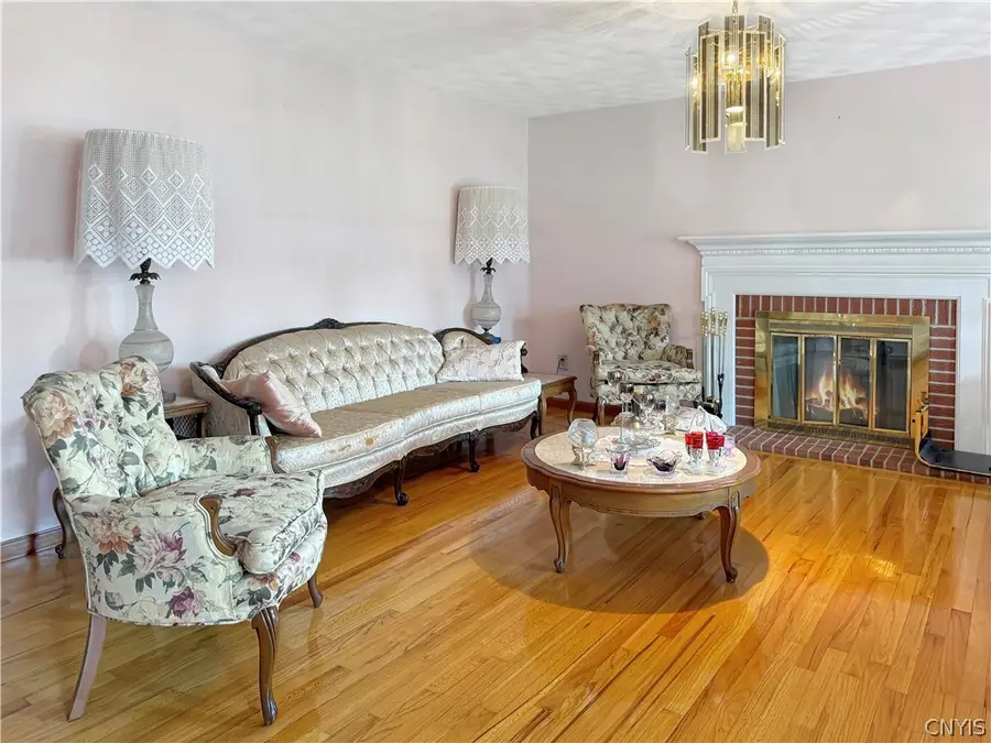 119 Longwood Drive, East Syracuse, NY 13057 - #3