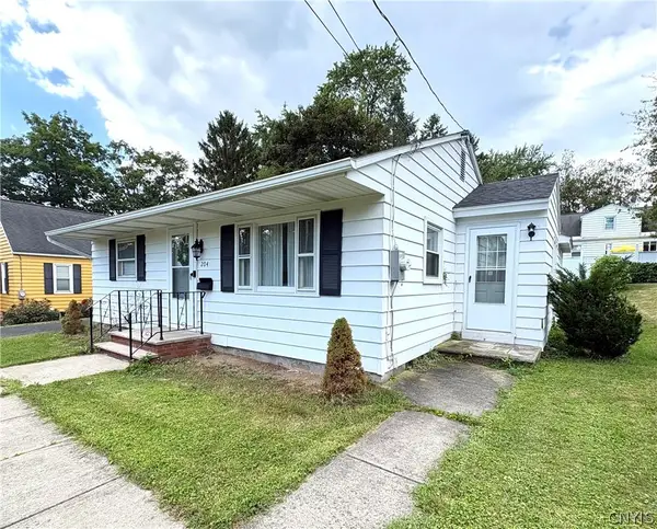 204 Ardmore Road, Syracuse, NY 13219