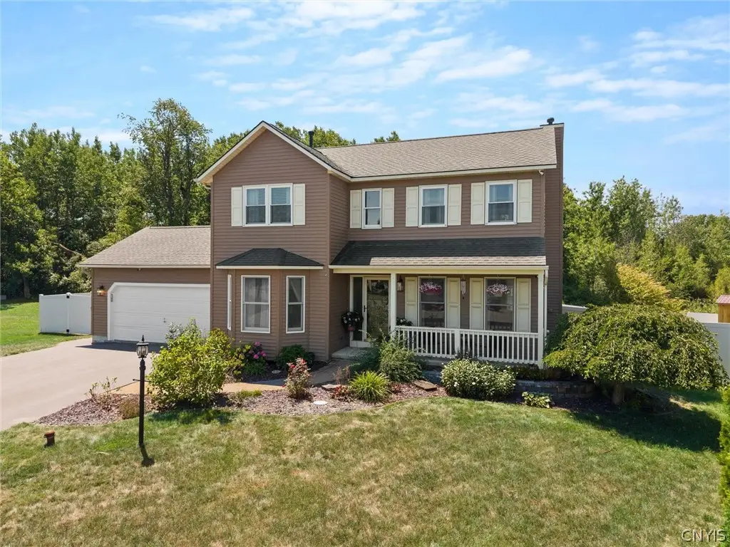 4325 Lazybrook Circle, Liverpool, NY 13088 - #1