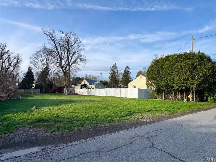 653 Manor Drive, Chittenango, NY 13037 - #3