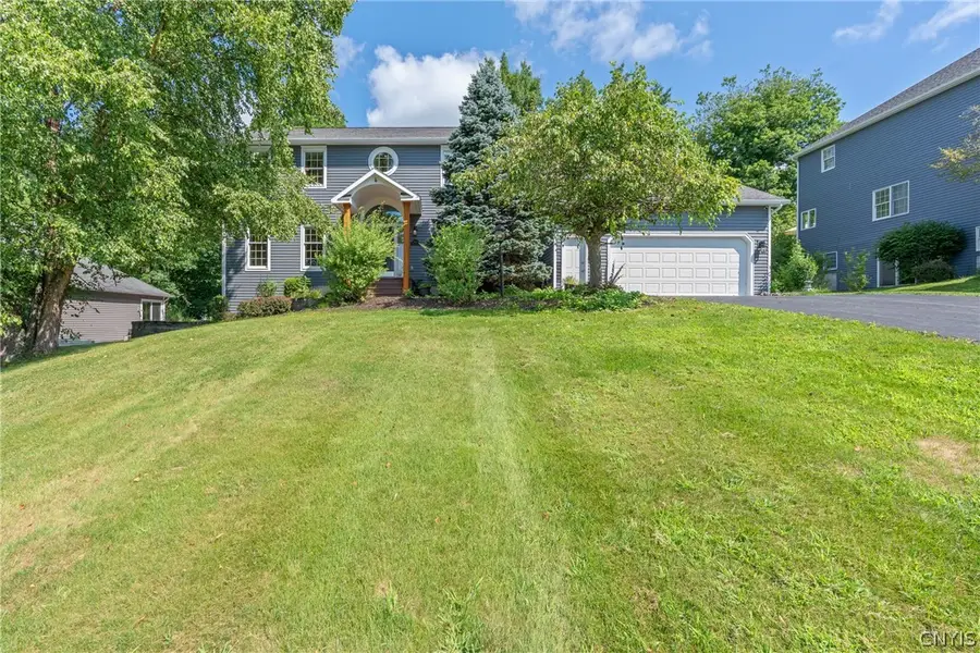 7815 Rolling Ridge Drive, Manlius, NY 13104 - #2