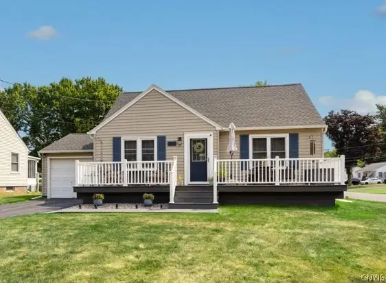 105 Keith Drive, Syracuse, NY 13212