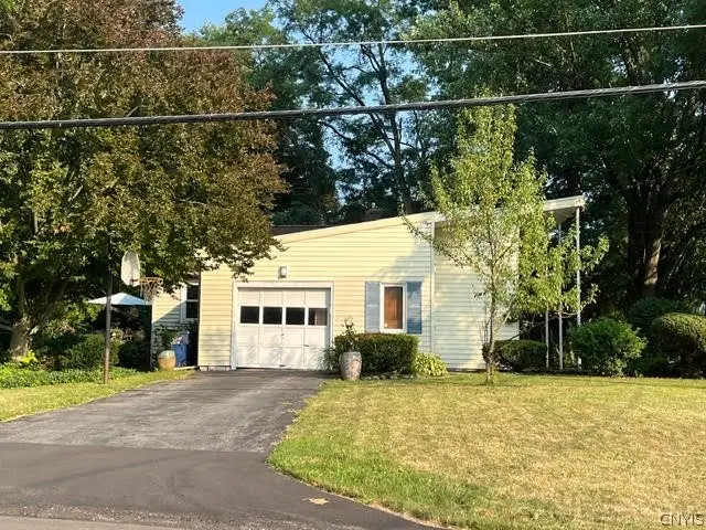 26 Richlee Drive, Camillus, NY 13031 - #1