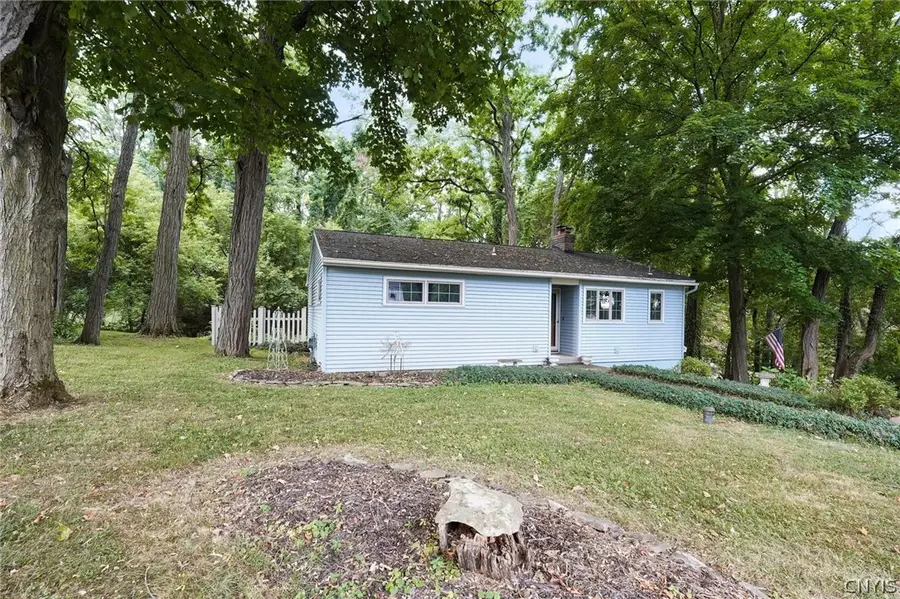 415 Yorkshire Boulevard, Syracuse, NY 13219 - #3