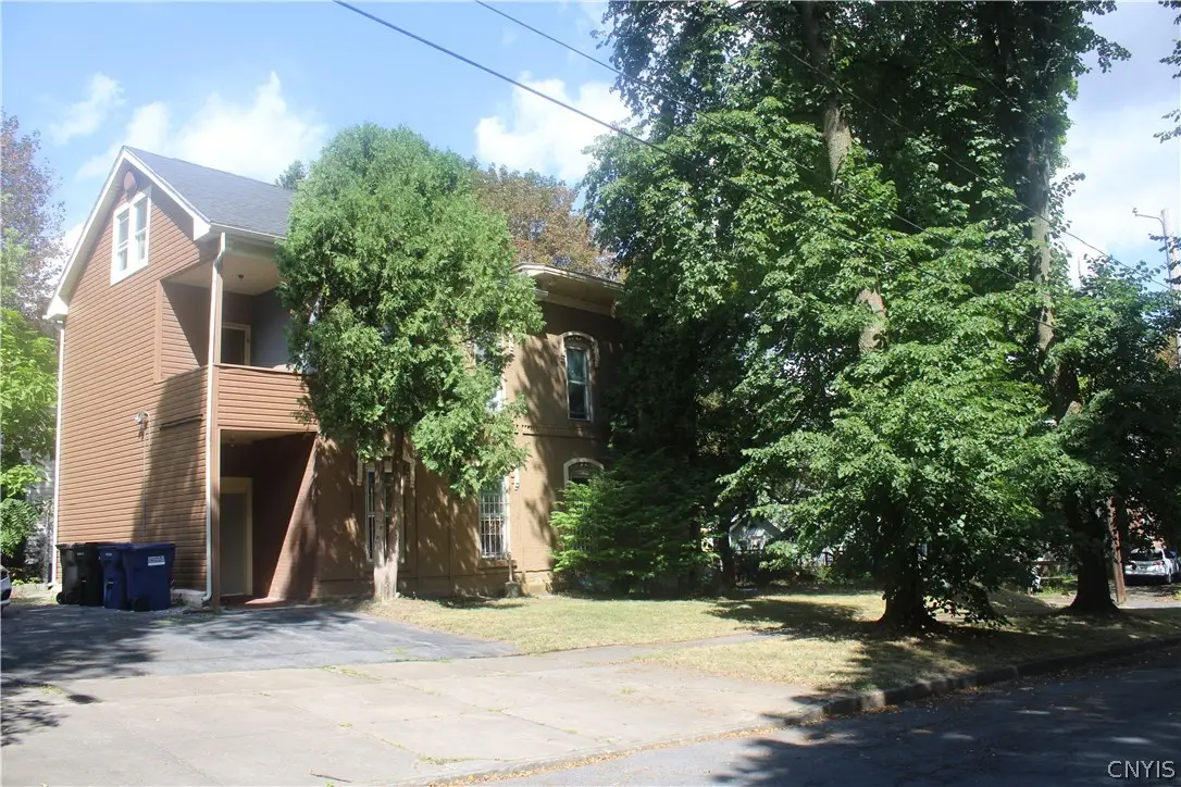 1326 Madison Street, Syracuse, NY 13210 - #1