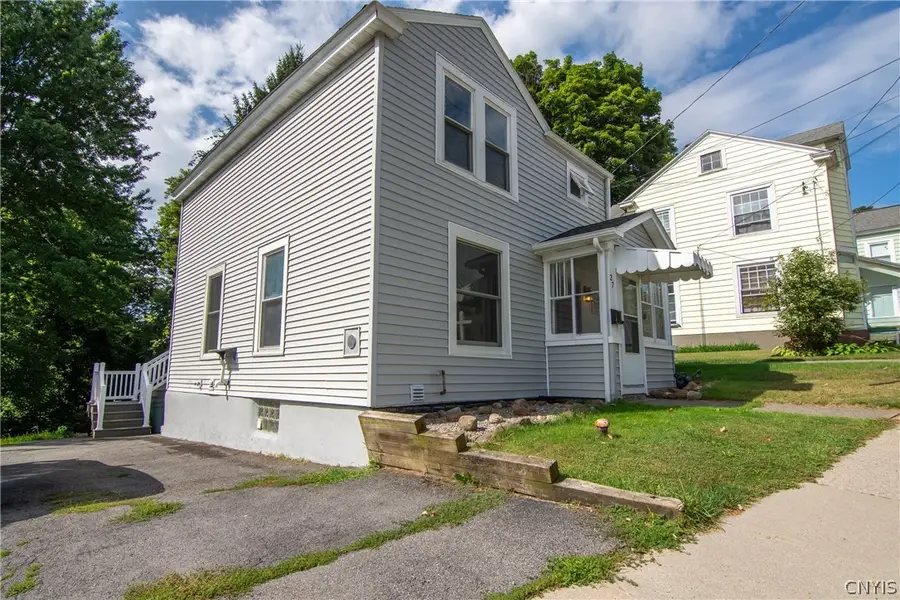 27 Elderkin Avenue, Camillus, NY 13031 - #3