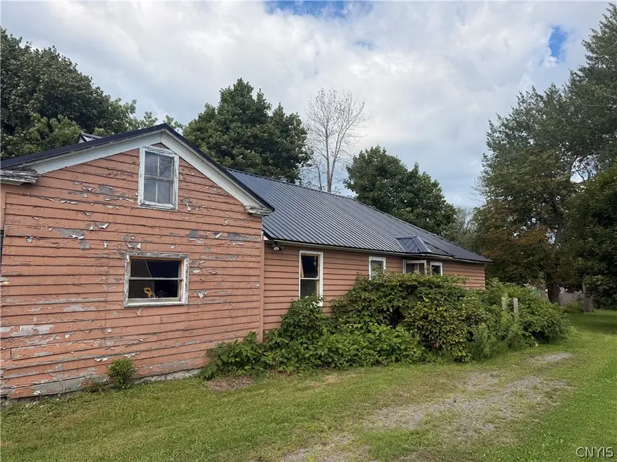 206 Woolsey Street, Sackets Harbor, NY 13685 - #2