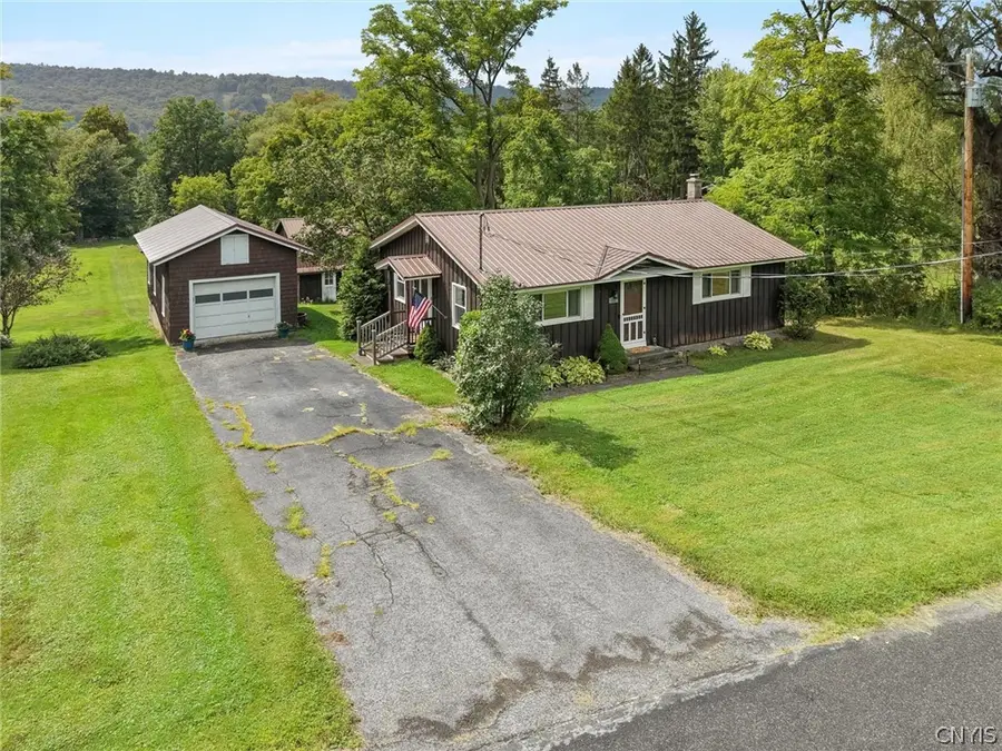 5231 Emhoff Road, Chittenango, NY 13037 - #3