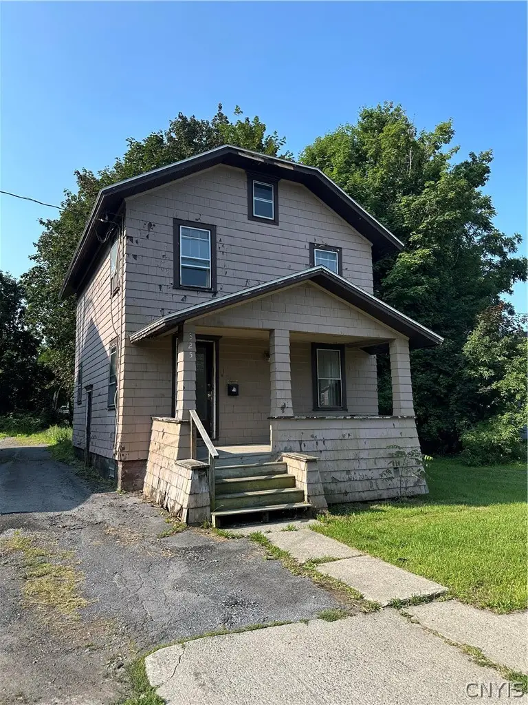 325 Stone Street, Watertown, NY 13601 - #1