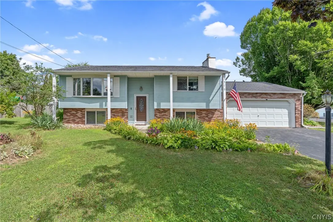 5379 Vineyard Drive, Clay, NY 13041 - #1