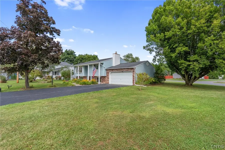 5379 Vineyard Drive, Clay, NY 13041 - #3