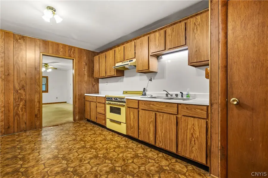 1008 Albany Road, Clayville, NY 13322 - #3