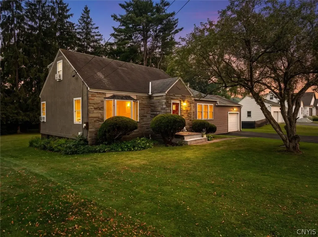 13 Glendale Avenue, Whitesboro, NY 13492 - #1