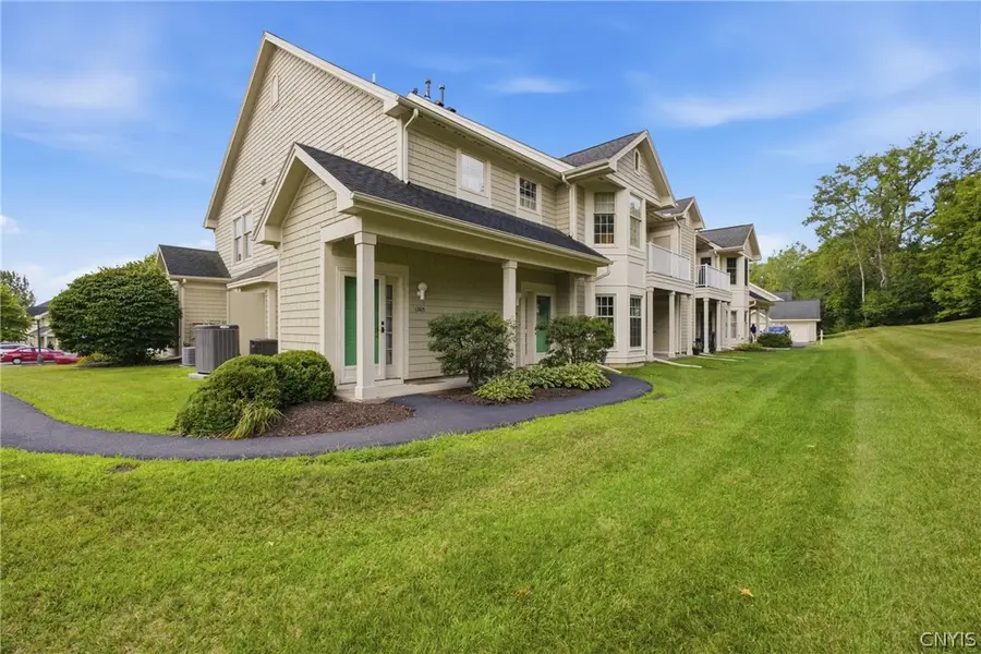 1206 Greymoor, Baldwinsville, NY 13027 - #3