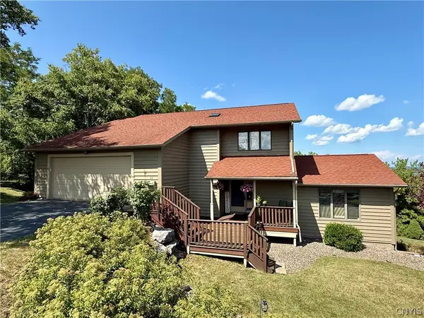 43 Heritage Circle, Syracuse, NY 13209