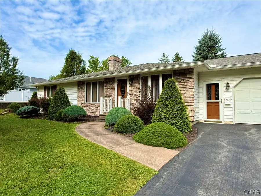 155 Valley View Road, New Hartford, NY 13413 - #3
