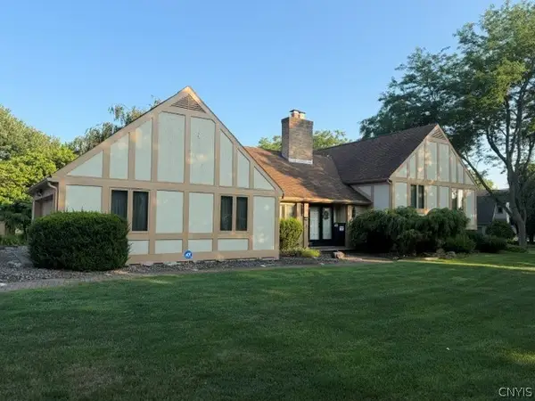 1656 Channelside, Baldwinsville, NY 13027